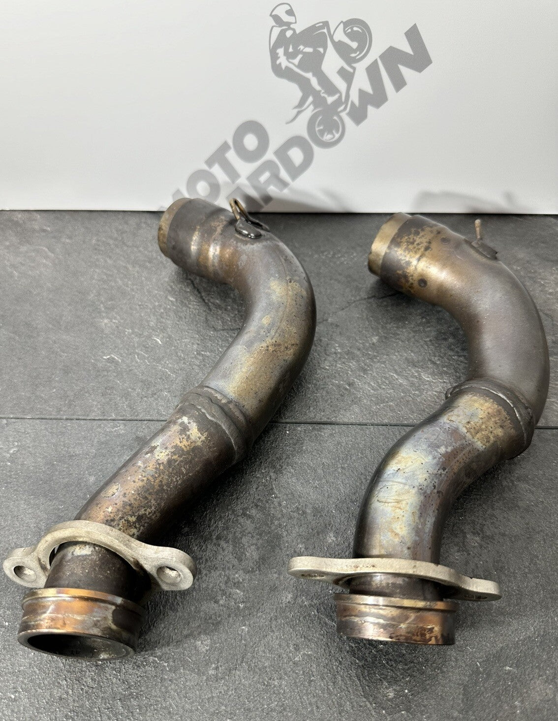 Aprilia Tuono V4 1100 Factory 2020 Rear Downpipes Exhaust 6889 Miles OEM 2019