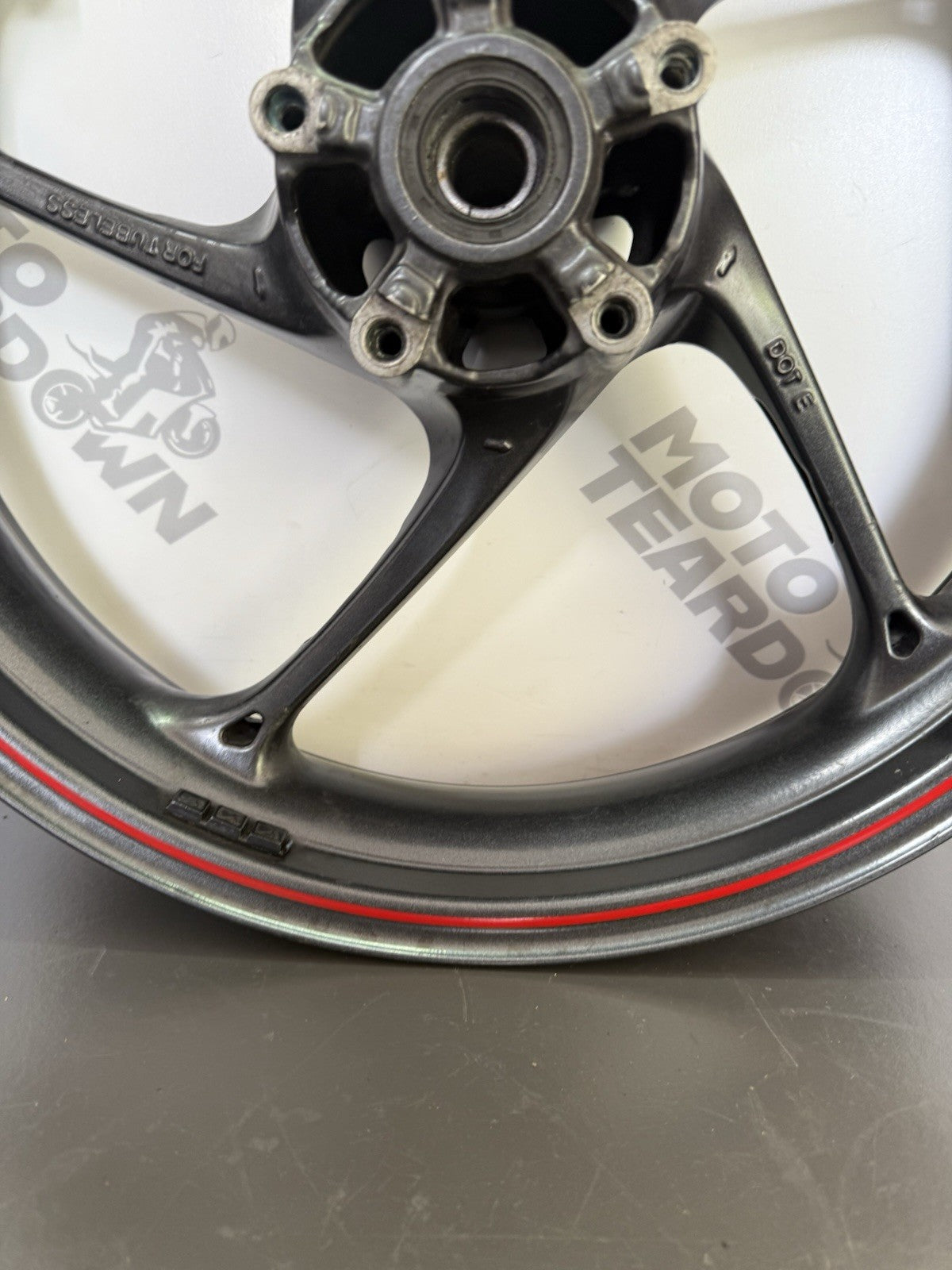 ff374c8c-f25e-4ce8-8237-5bf3fd640c95