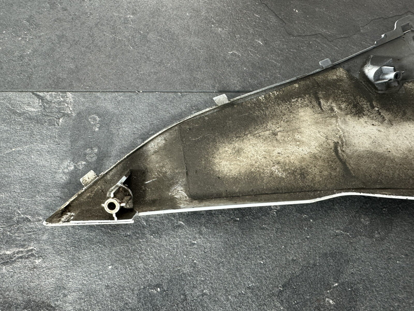 Suzuki GSXR 1000 2014 Right Lower Fairing Belly Pan 22774 Miles 2009-2016 OEM