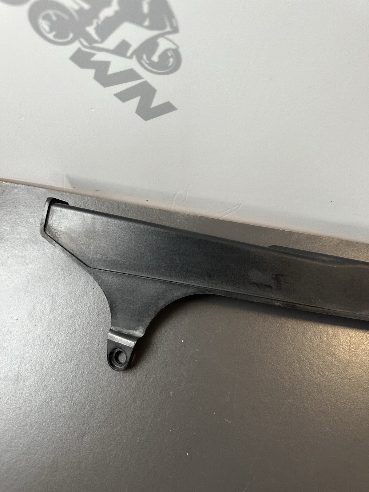 HONDA CBR1000RR FIREBLADE Chain Guard Cover Honda CBR1000 RR Chain Guard OEM 08