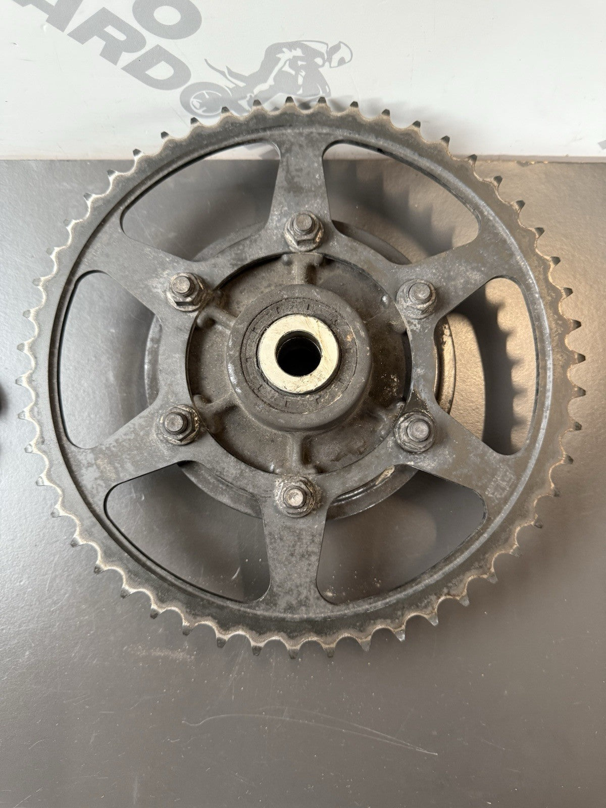 TRIUMPH TRIDENT 660 REAR SPROCKET CARRIER AND CUSH DRIVES OEM YEAR 2021-2024