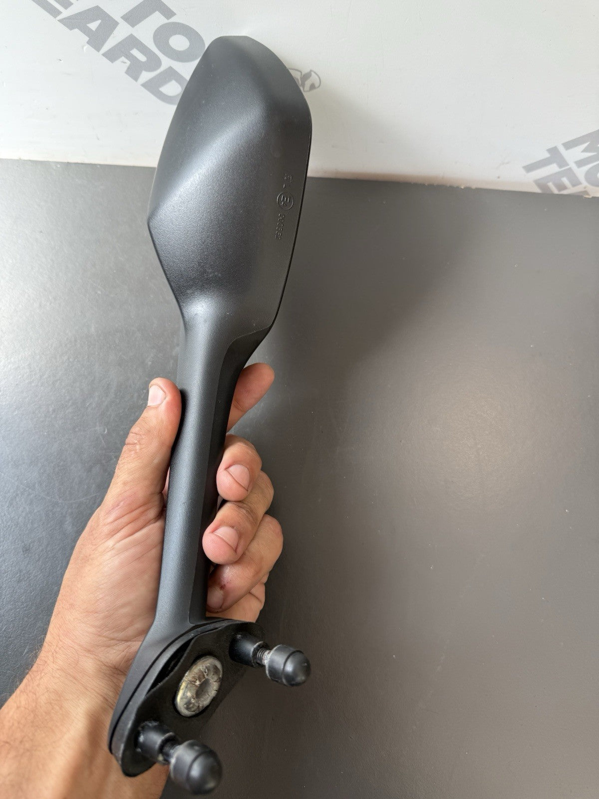 3c12a057-1fb2-42b8-9e5e-f1185bbed3aa