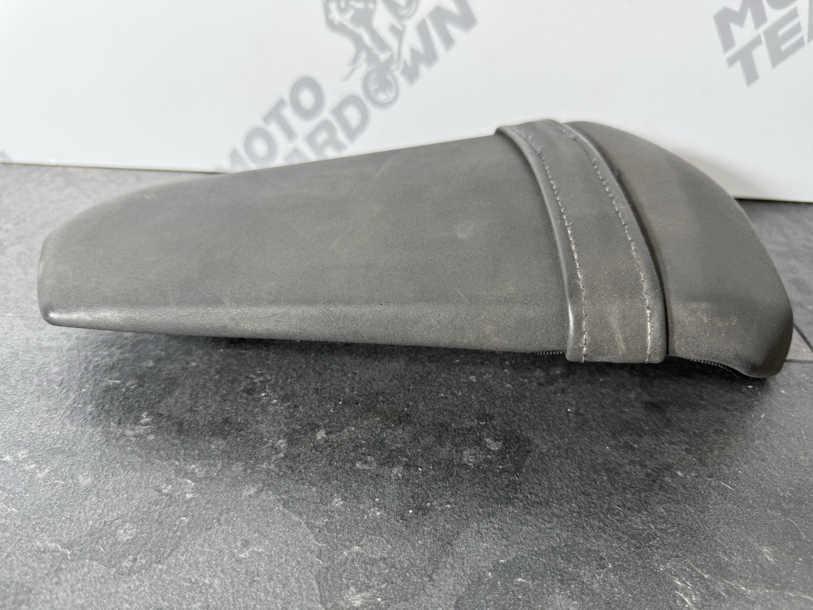 Yamaha YZF R125 R 125 2014 Seat Pillion Seat Rear Seat 26983 Miles 2008-2018 OEM