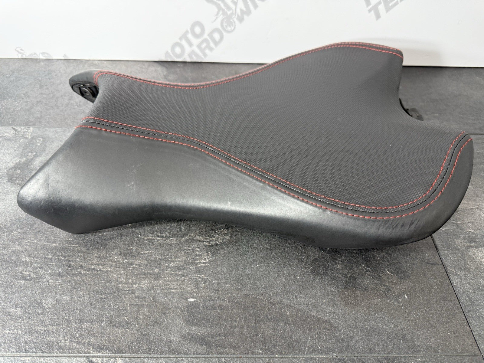 77392be2-3256-4aa5-a5dc-c7d31e08d2cd