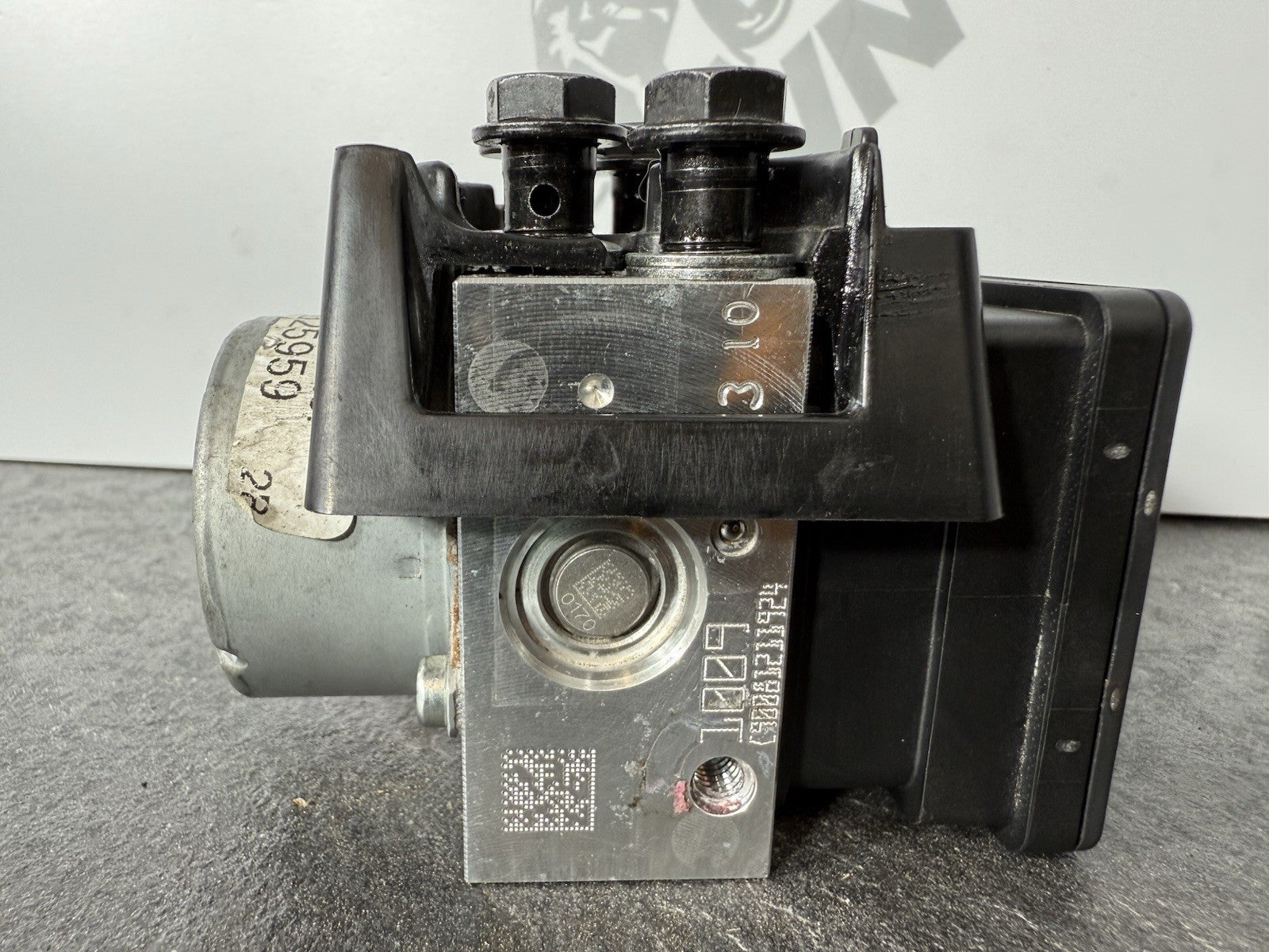 Triumph Street Triple 765 RS 2021 ABS Brake Pump Module Actuator 21650m 2020-22