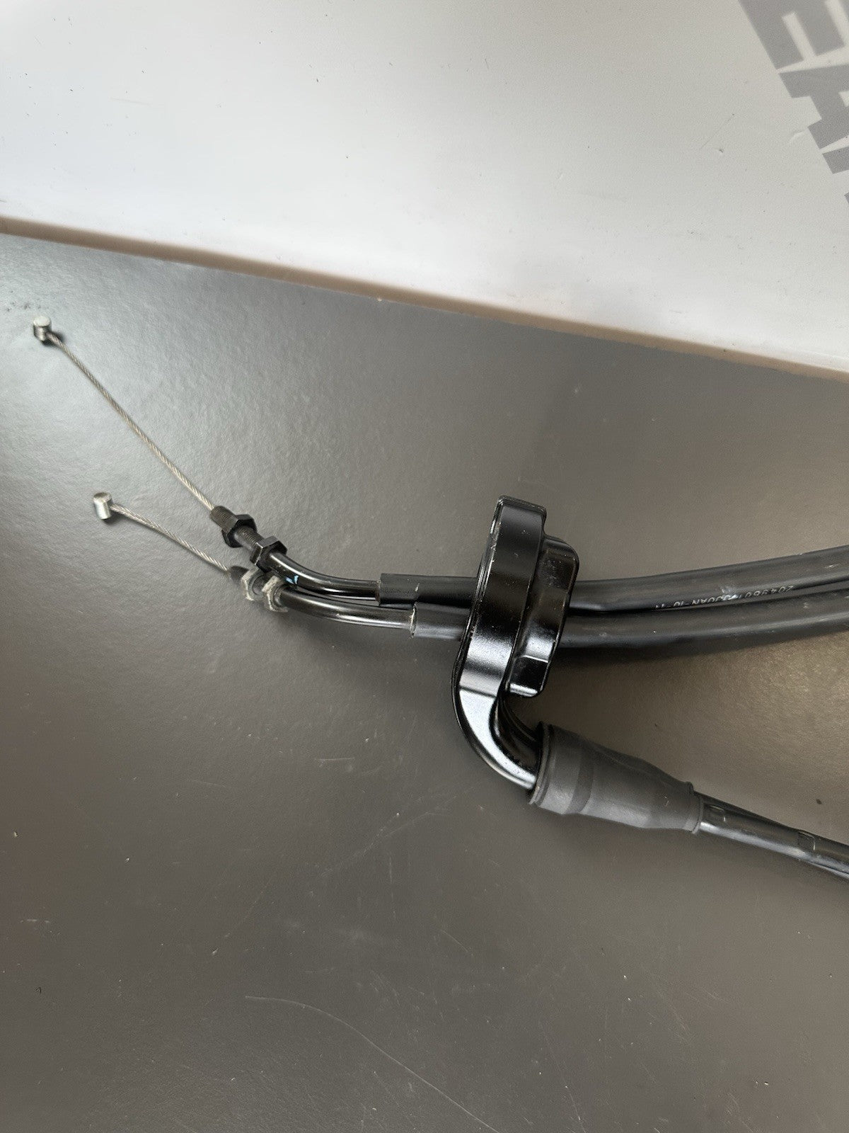 Triumph SPEED TRIPLE 1050 Throttle Cables 2011-2015 Speed Triple 1050 OEM