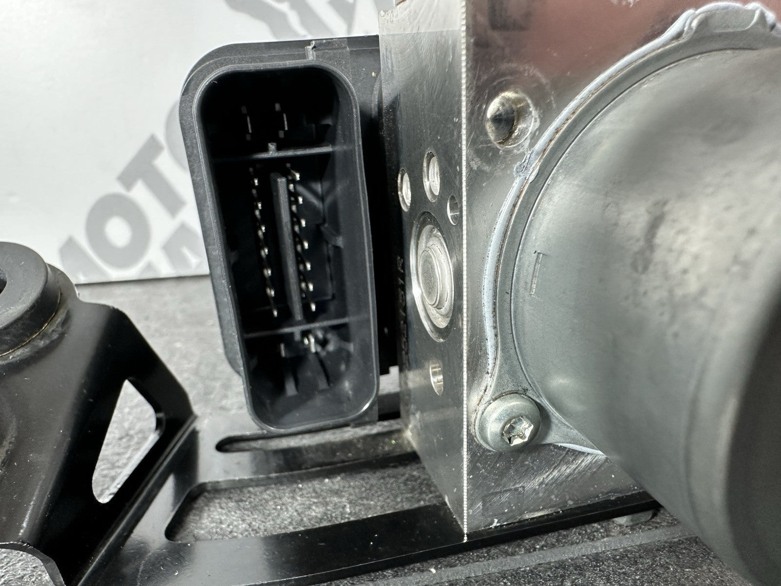 Yamaha R125 R 125 2024 ABS Pump Actuator Regulator 6890 Mile 2023-2025 OEM