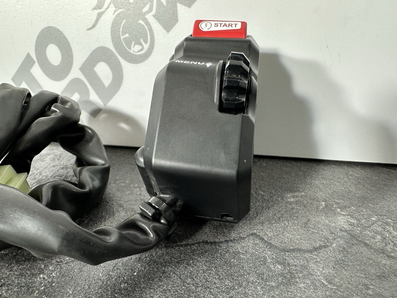 Yamaha R125 R 125 2024 Right Switchgear Controls 6890 Miles 2023-2025 OEM