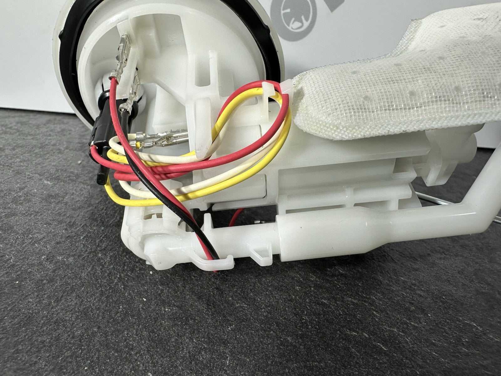 Yamaha R125 R 125 2024 Fuel Pump Petrol Pump Sender 6890 Miles 2023-2025 UK ONLY