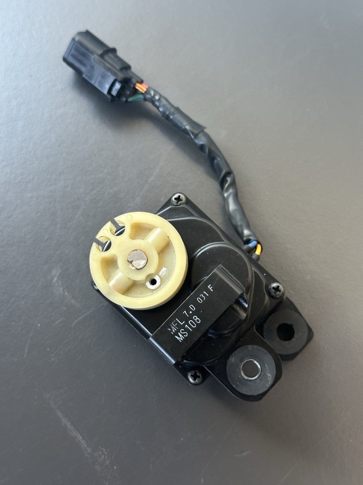 Honda CBR1000RR Fireblade exhaust servo actuator 2008-2011 CBR1000RR Actuator