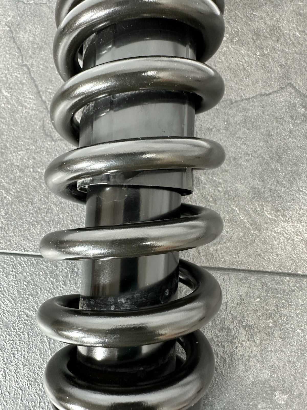 Yamaha R125 R 125 2024 KYB Rear Shock Absorber 6890 Miles 2023-2025 OEM