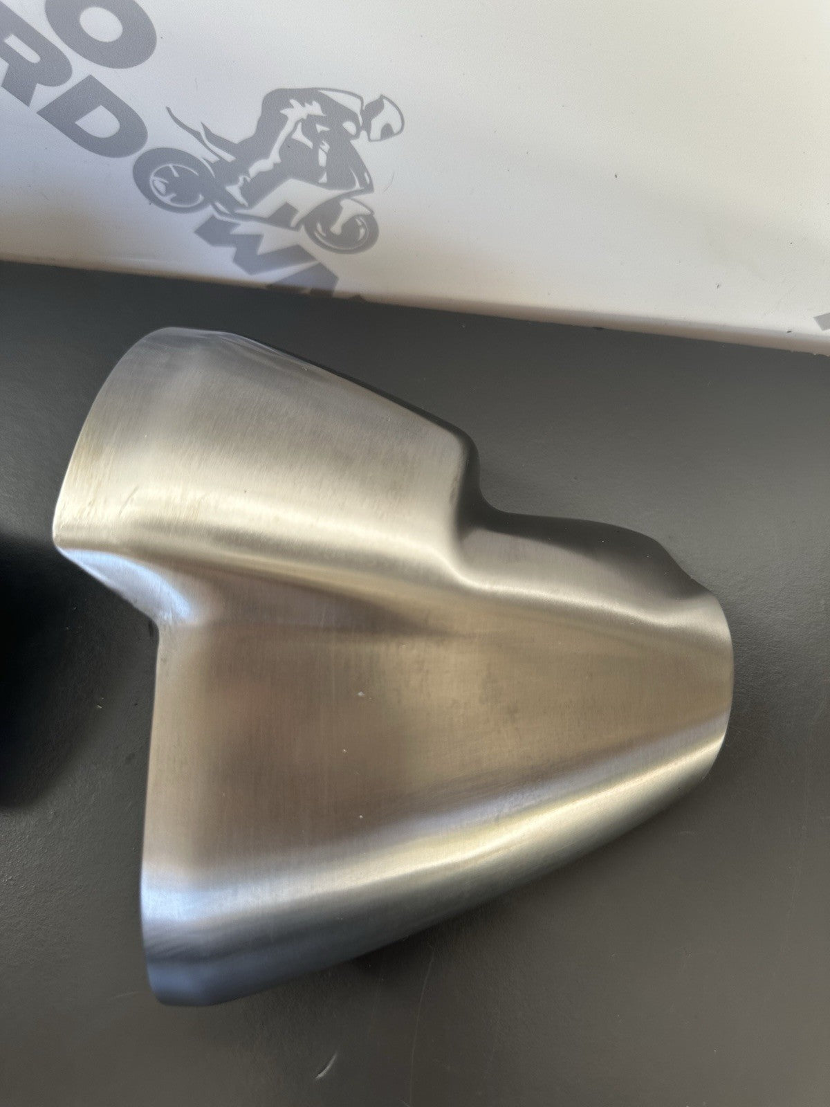 TRIUMPH SPEED TRIPLE 1050 RIGHT HAND EXHAUST GUARDS HEAT GUARDS OEM 2011-2015
