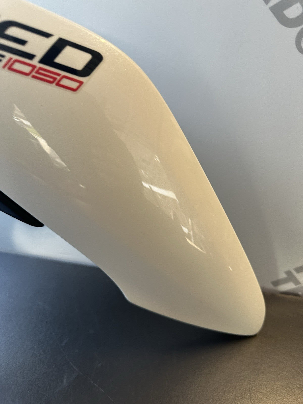 TRIUMPH SPEED TRIPLE 1050 LEFT SIDE LH RADIATOR COVER PANEL 2011-2015 OEM