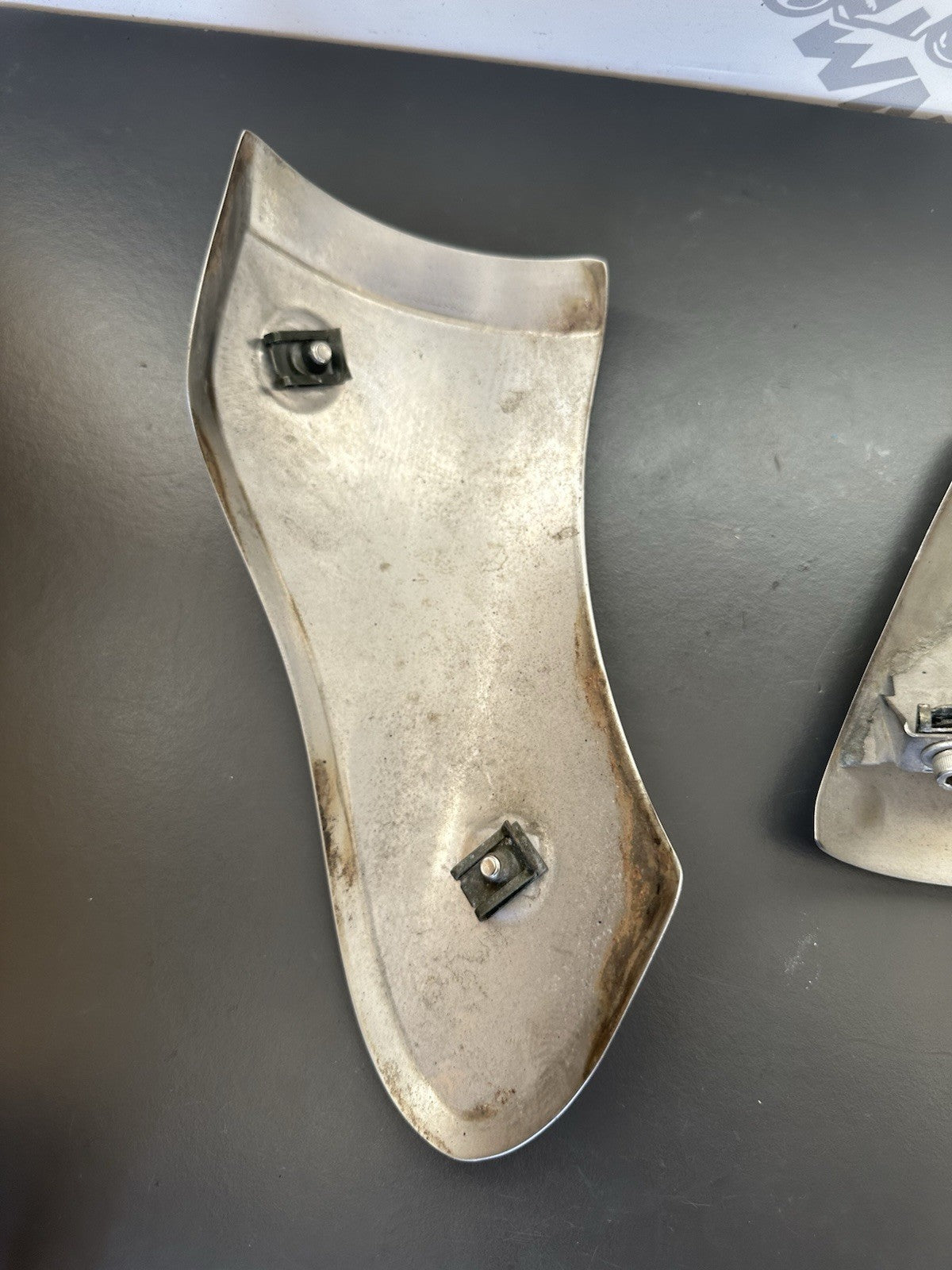 TRIUMPH SPEED TRIPLE 1050 RIGHT HAND EXHAUST GUARDS HEAT GUARDS OEM 2011-2015