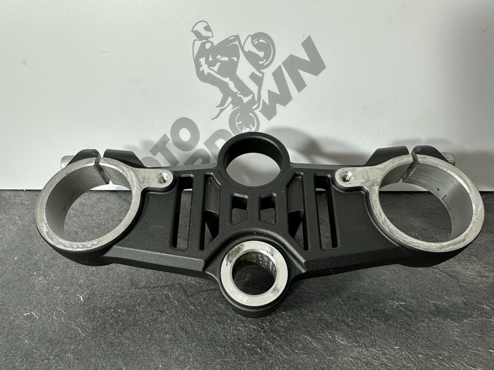 Yamaha R125 R 125 2024 Top Yoke Top Clamp 6890 Miles 2023-2025 OEM