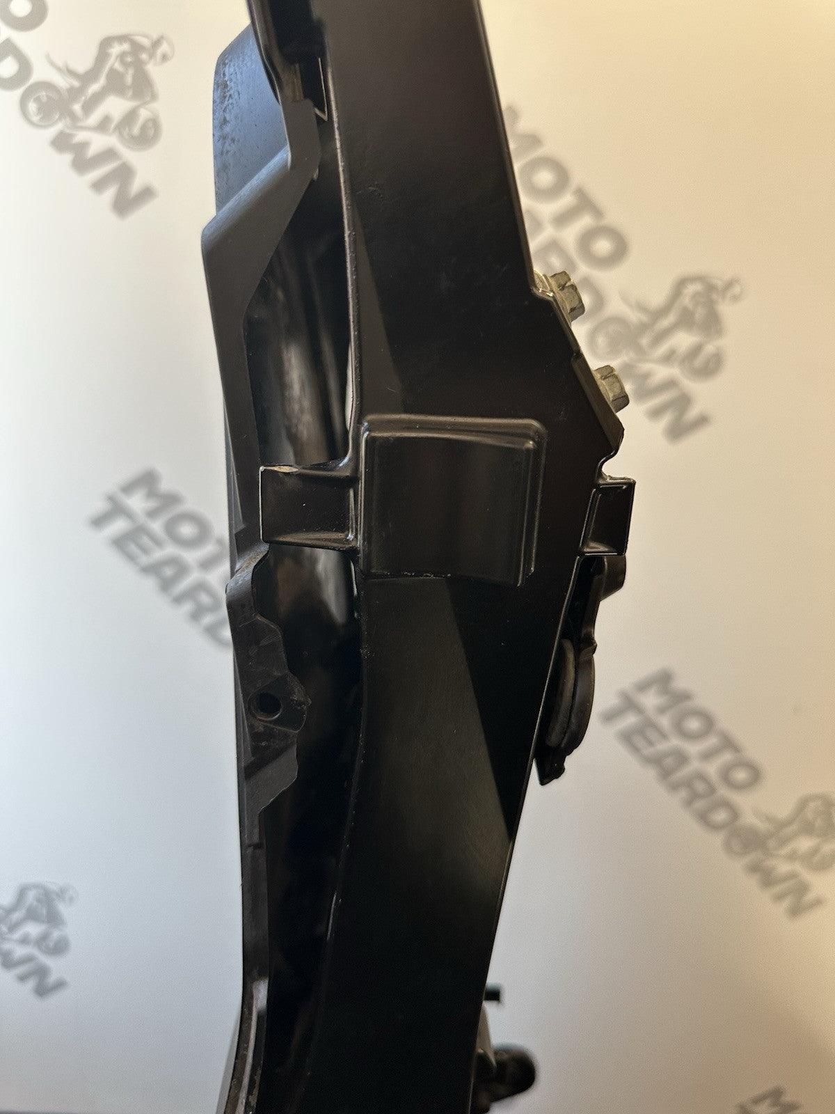 Suzuki GSXR 1000 Rear Subframe & Undertray 2009-2016 OEM 2010 GSXR 1000 Subframe