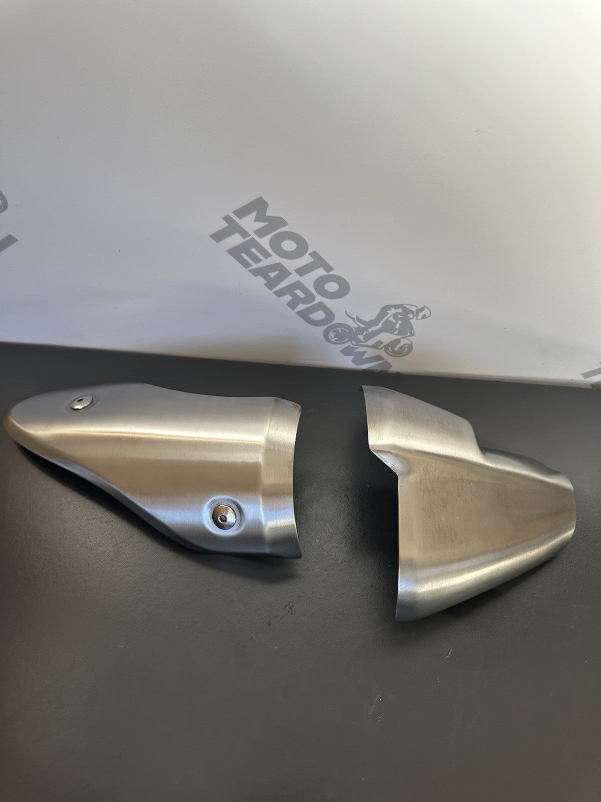 TRIUMPH SPEED TRIPLE 1050 RIGHT HAND EXHAUST GUARDS HEAT GUARDS OEM 2011-2015