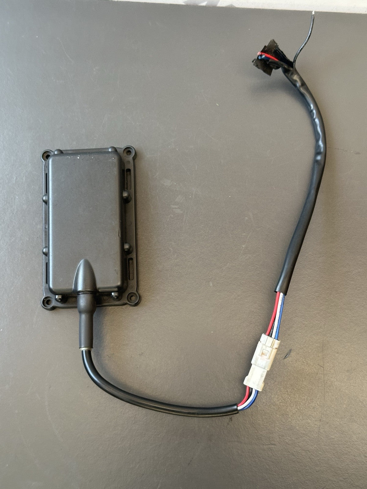 BikeTrac GPS and RF Motorcycle Tracker Suzuki GSXR 1000 2010 AMC2765 Tracker