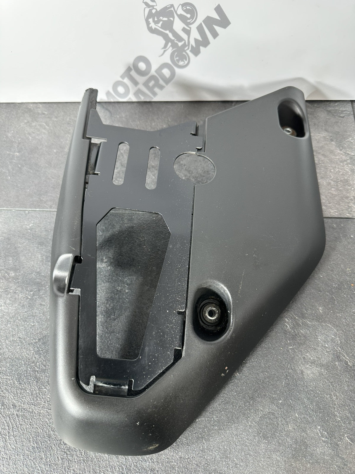 Triumph TIGER 900 GT PRO 2022 Sump Guard Belly Pan 6337 Miles 2020-2023 OEM