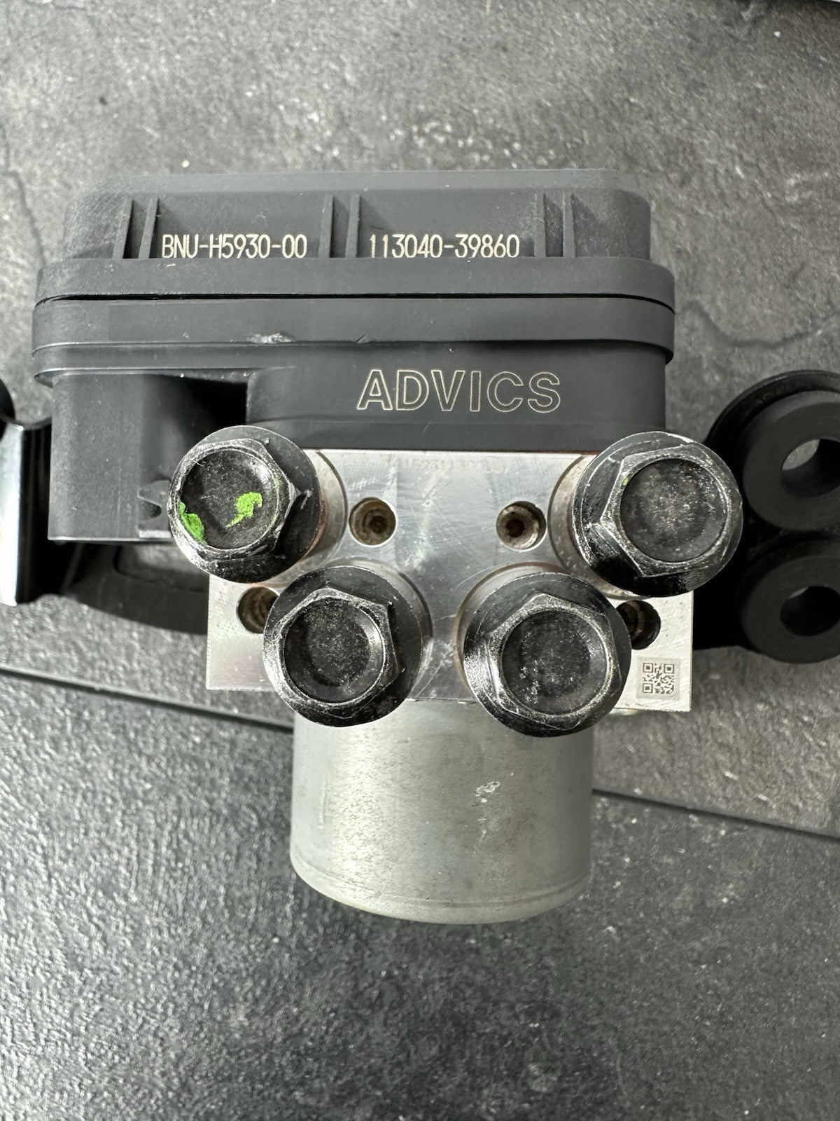 Yamaha R125 R 125 2024 ABS Pump Actuator Regulator 6890 Mile 2023-2025 OEM