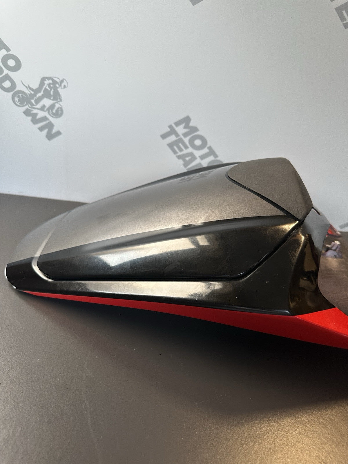 Honda CBR1000RR Fireblade rear tail fairing panel Rear Pillion Seat Cover