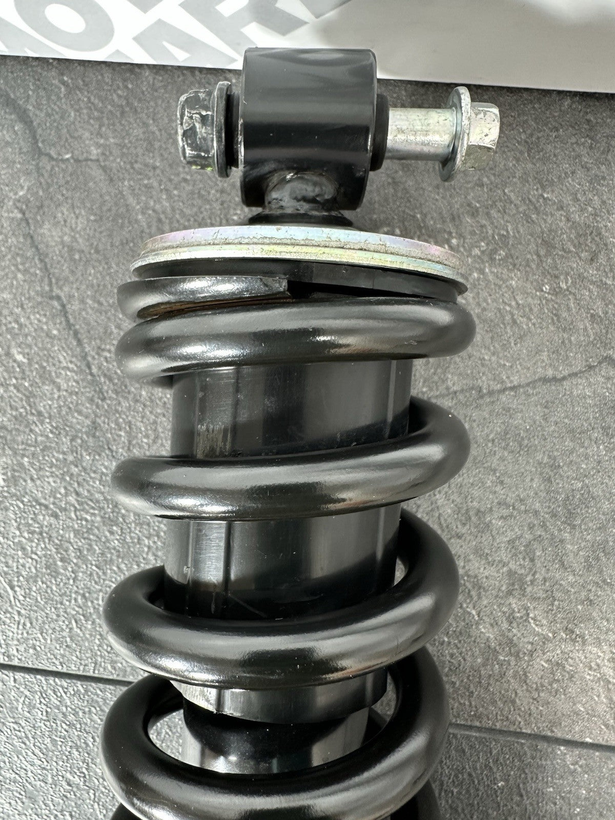 Yamaha R125 R 125 2024 KYB Rear Shock Absorber 6890 Miles 2023-2025 OEM