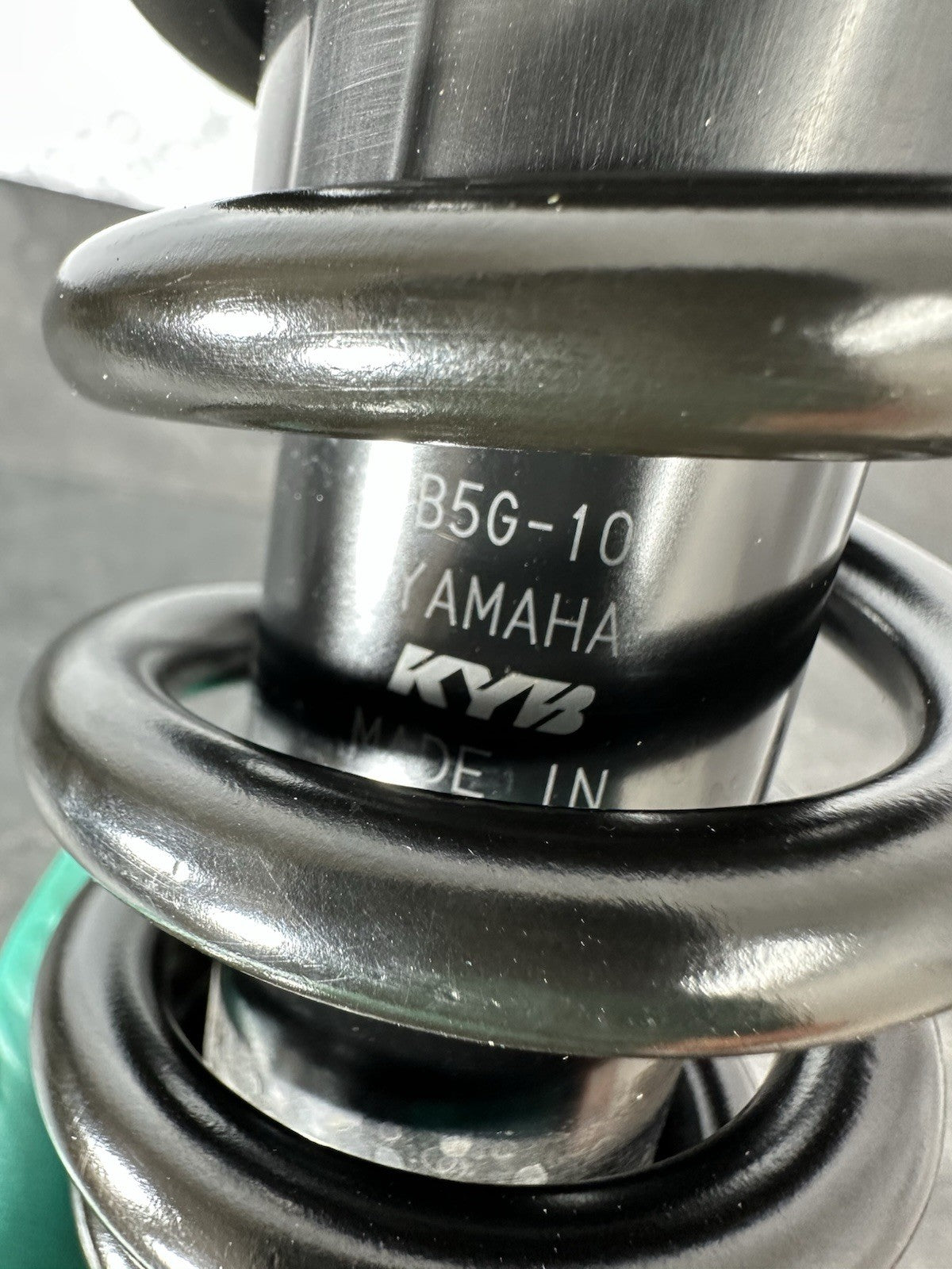 Yamaha R125 R 125 2024 KYB Rear Shock Absorber 6890 Miles 2023-2025 OEM
