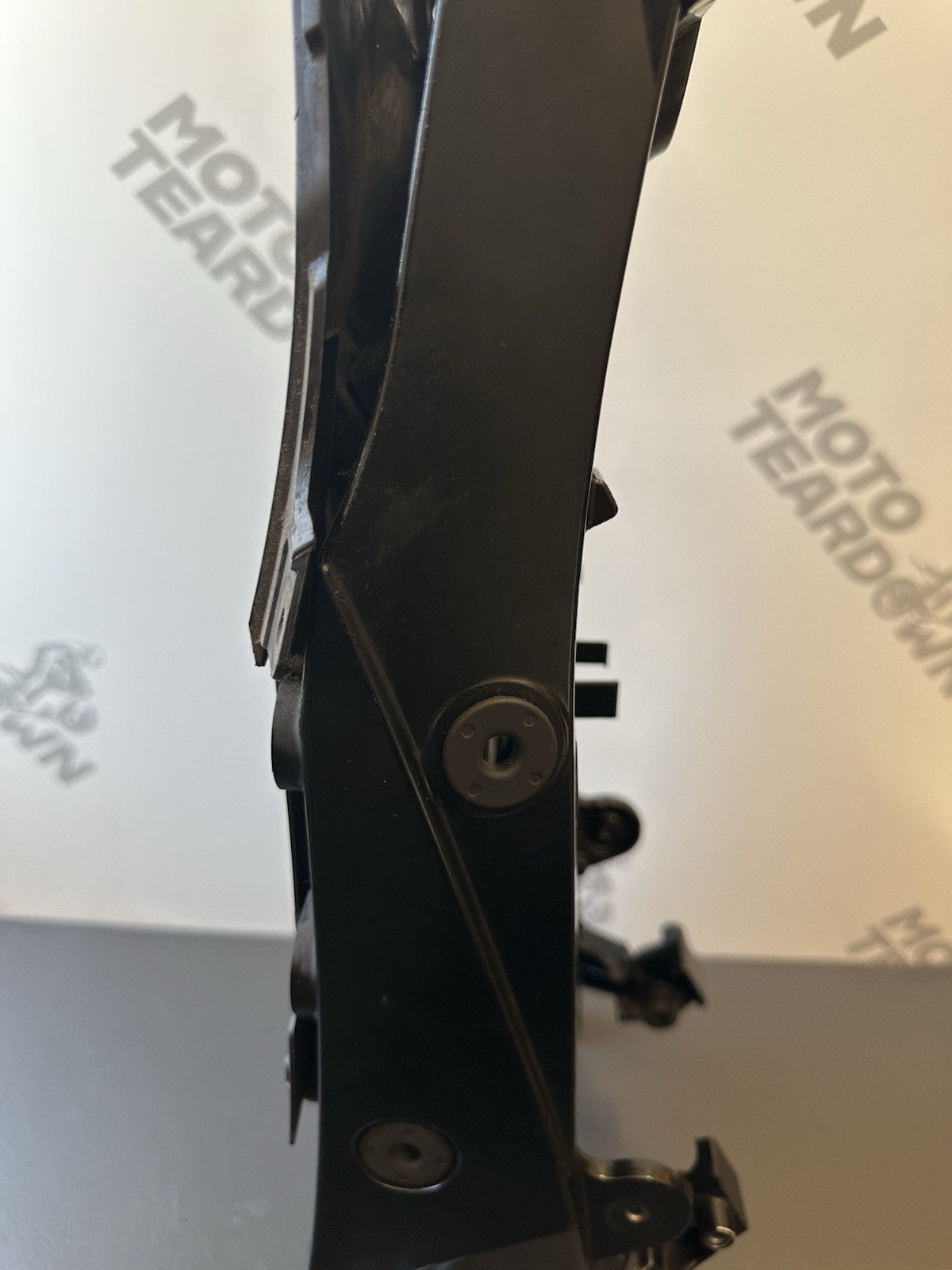 Suzuki GSXR 1000 Rear Subframe & Undertray 2009-2016 OEM 2010 GSXR 1000 Subframe
