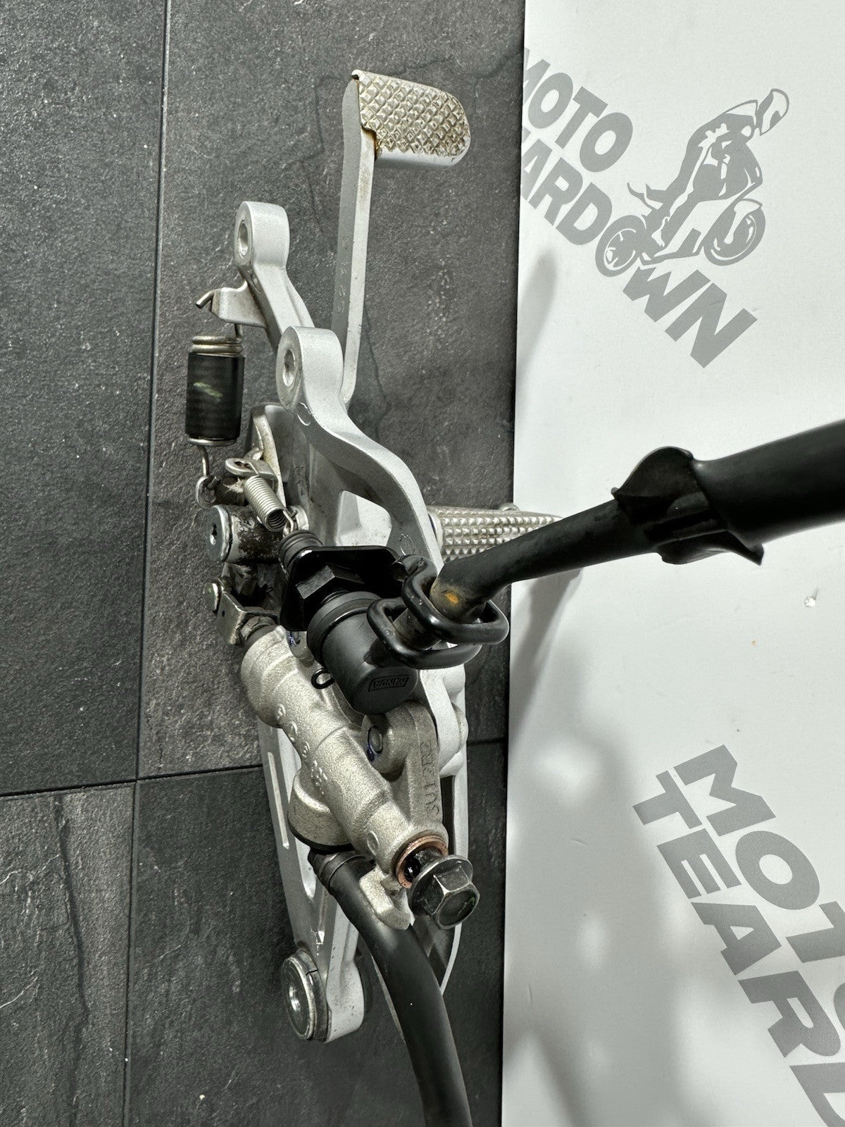 Yamaha R125 R 125 2024 Right Rearset Footrest Rear Brake 6890 Miles 2023-2025