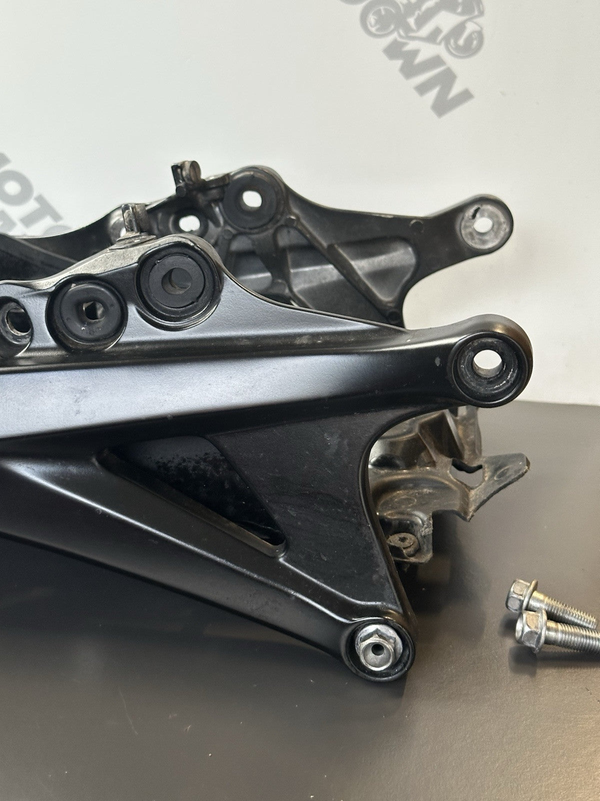 Honda CBR1000 RR Fireblade 2008 - 2011 Rear Sub Frame Rear Subframe Undertray