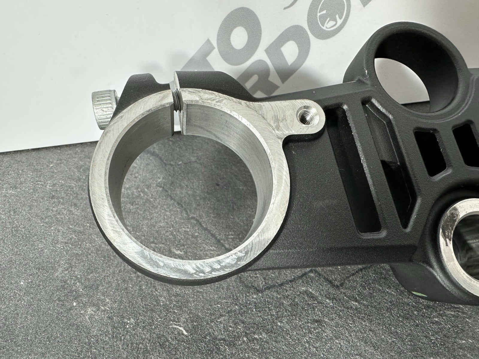 Yamaha R125 R 125 2024 Top Yoke Top Clamp 6890 Miles 2023-2025 OEM