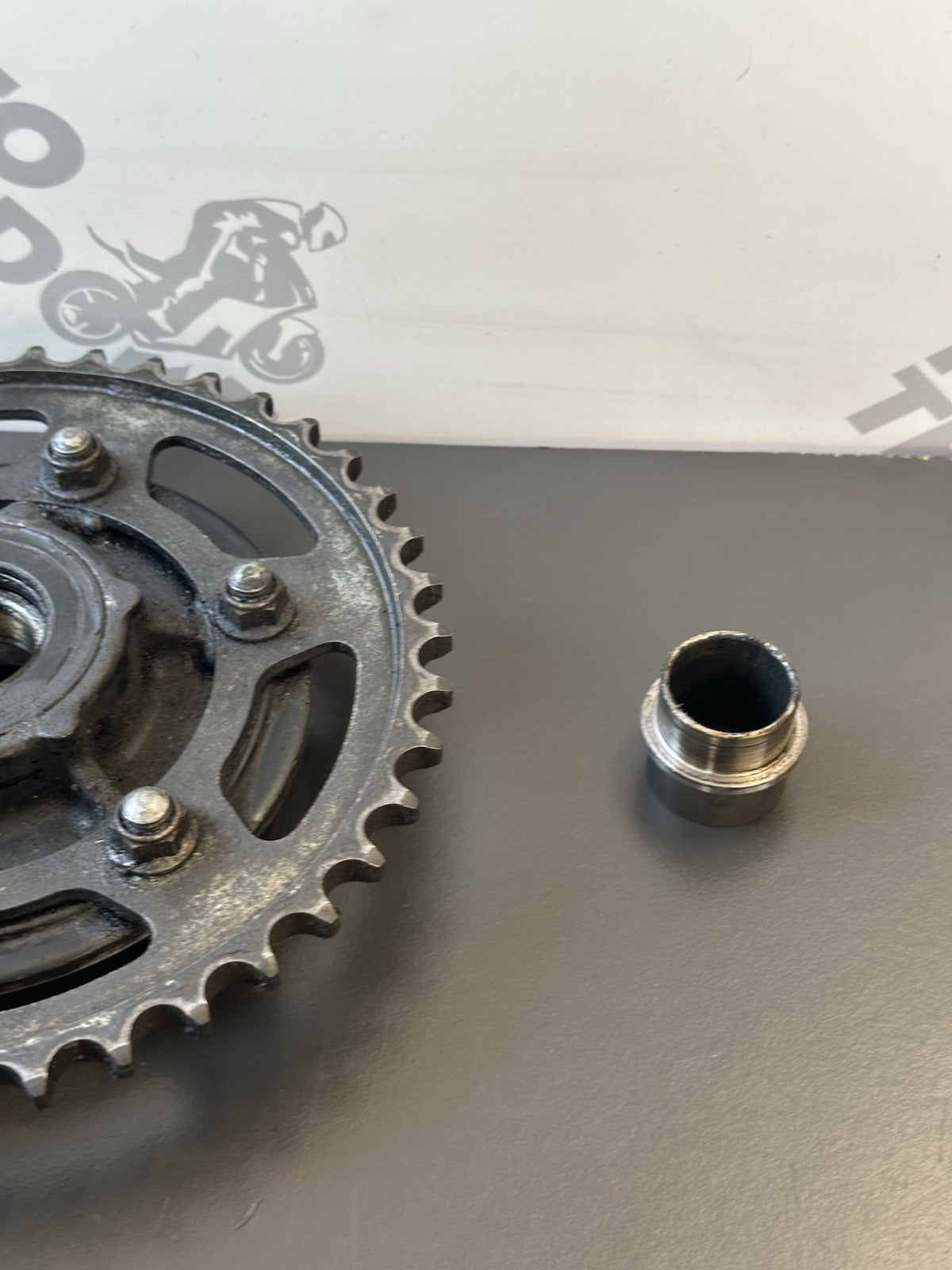 Suzuki GSX-R1000 GSXR 1000 rear sprocket carrier And Cush Drives 2009-2016 OEM