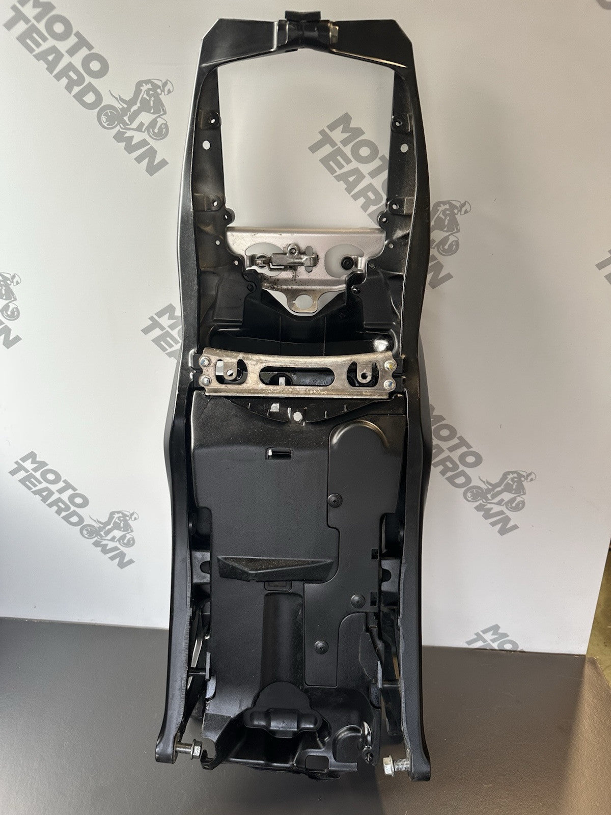 Honda CBR1000 RR Fireblade 2008 - 2011 Rear Sub Frame Rear Subframe Undertray
