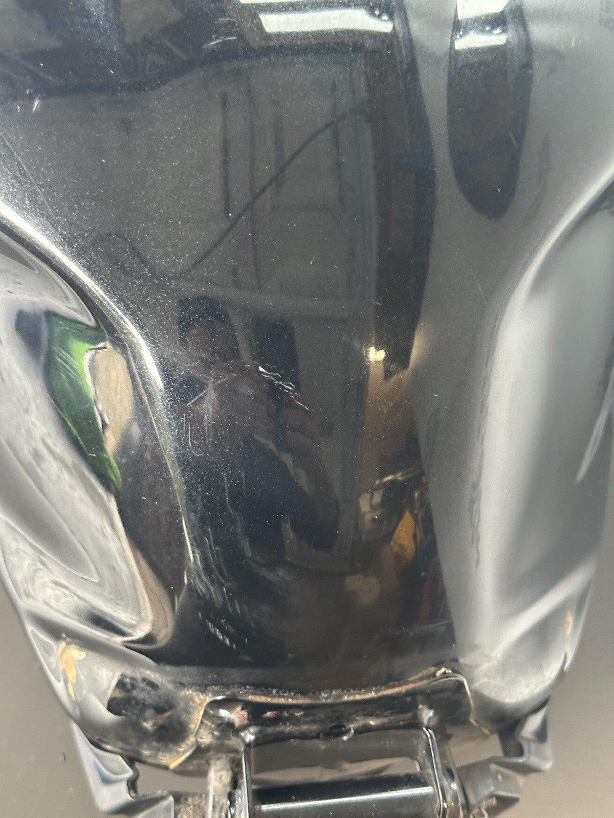 TRIUMPH STREET TRIPLE 675R PETROL TANK FUEL TANK YEAR 2011 OEM 675R Fuel Tank