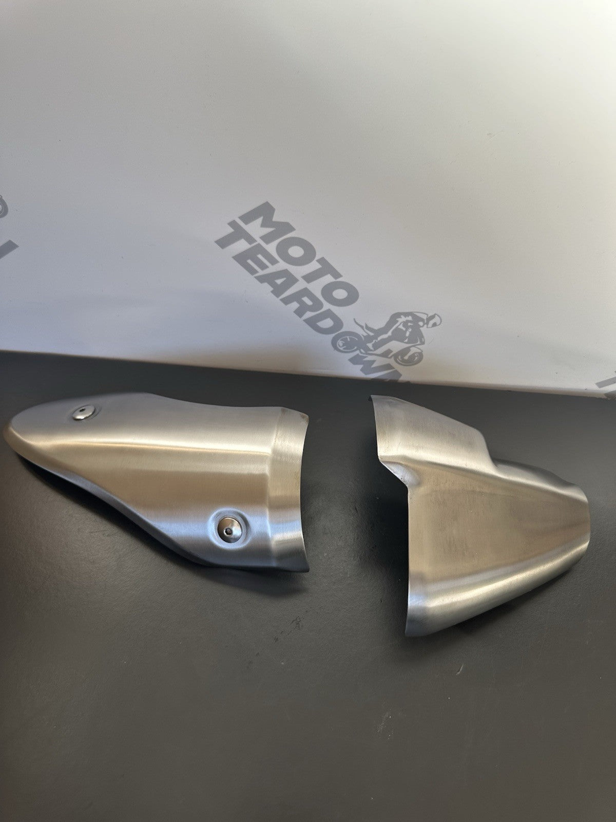 TRIUMPH SPEED TRIPLE 1050 RIGHT HAND EXHAUST GUARDS HEAT GUARDS OEM 2011-2015