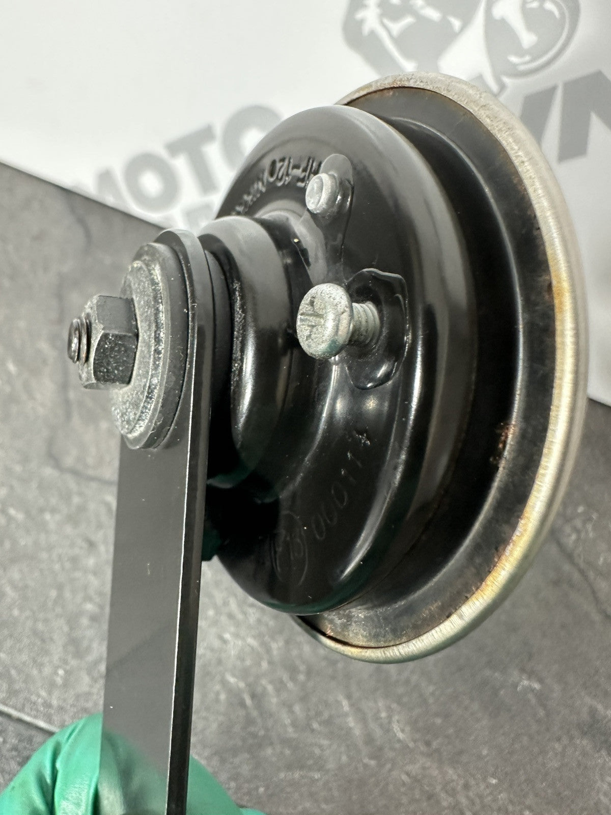 Triumph TIGER 900 GT PRO 2022 Horn Electric Horn 6337 Miles 2020-2023 OEM