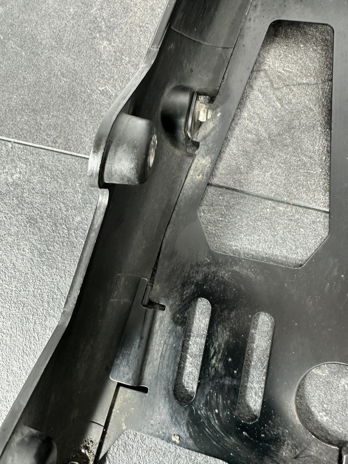 Triumph TIGER 900 GT PRO 2022 Sump Guard Belly Pan 6337 Miles 2020-2023 OEM