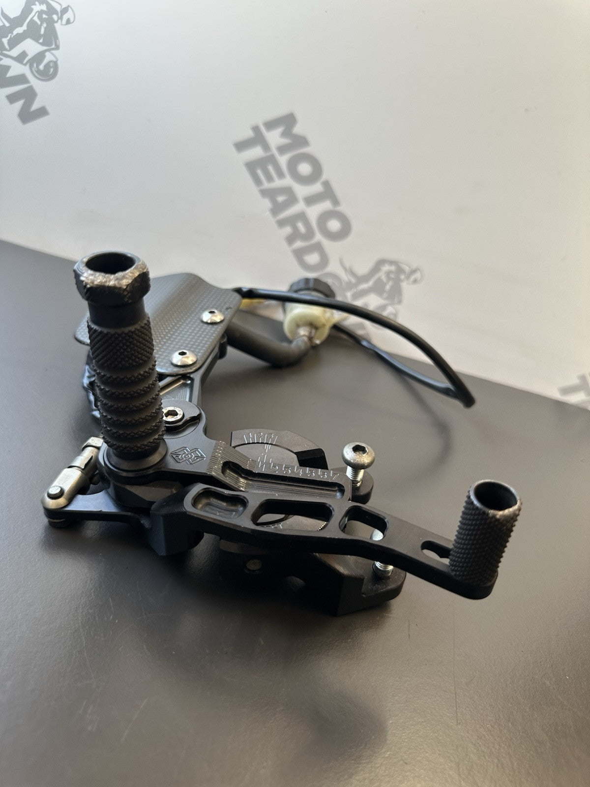 Suzuki GSXR1000 09-11 K9 L0 L1 Gilles VCR Black Adjustable RIGHT REARSET *ONLY*