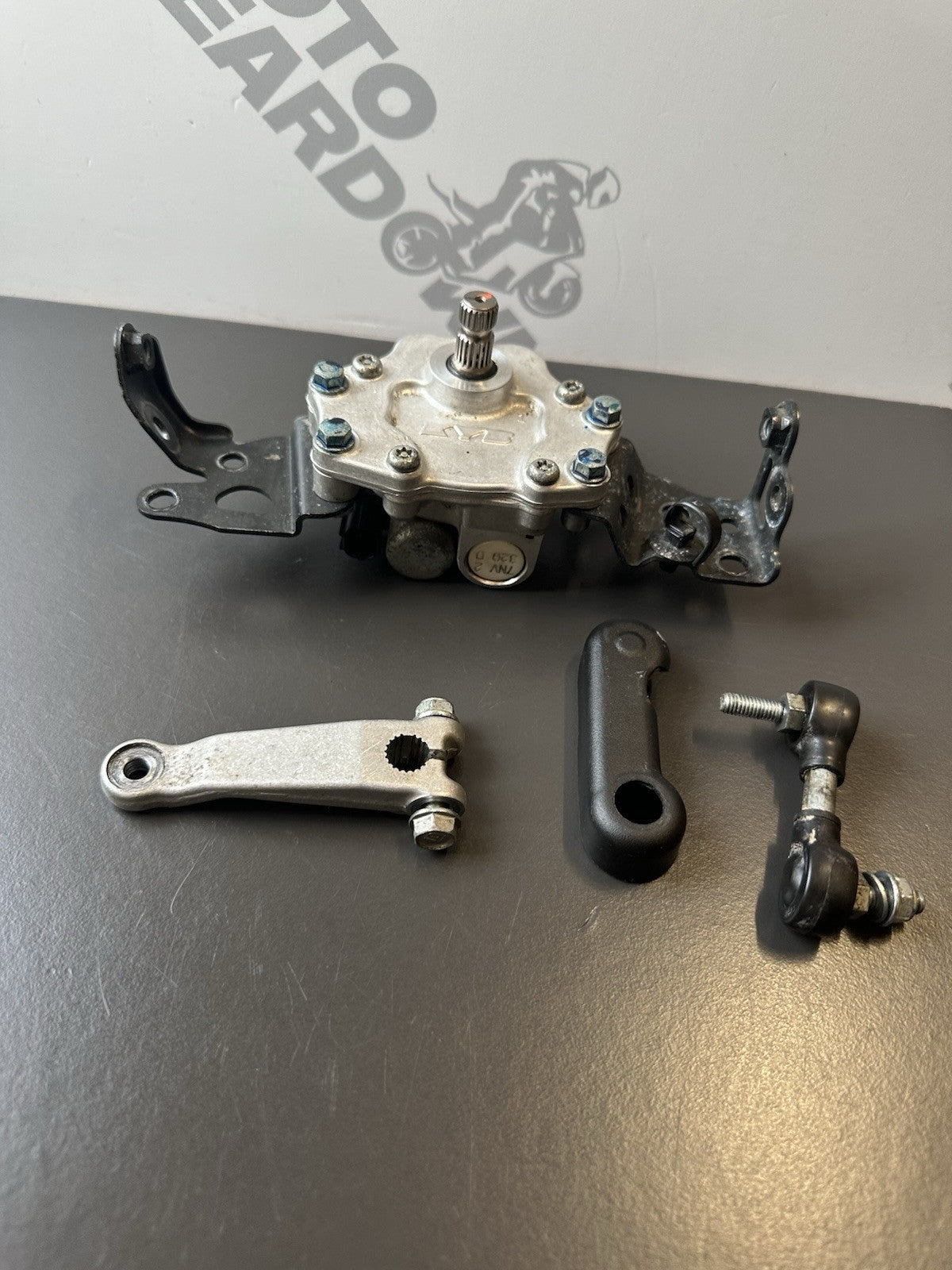 HONDA CBR1000 RR FIREBLADE STEERING DAMPER 2008-2011 SPARES / REPAIRS OEM