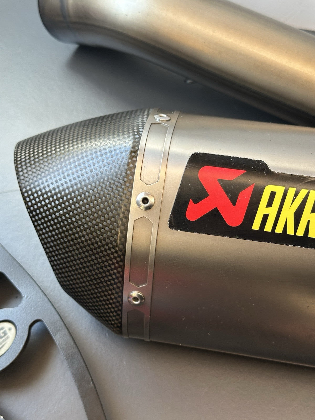 Suzuki GSXR1000 Akrapovic Exhaust End Can And Link Pipe 2010 GSXR 2009-2016