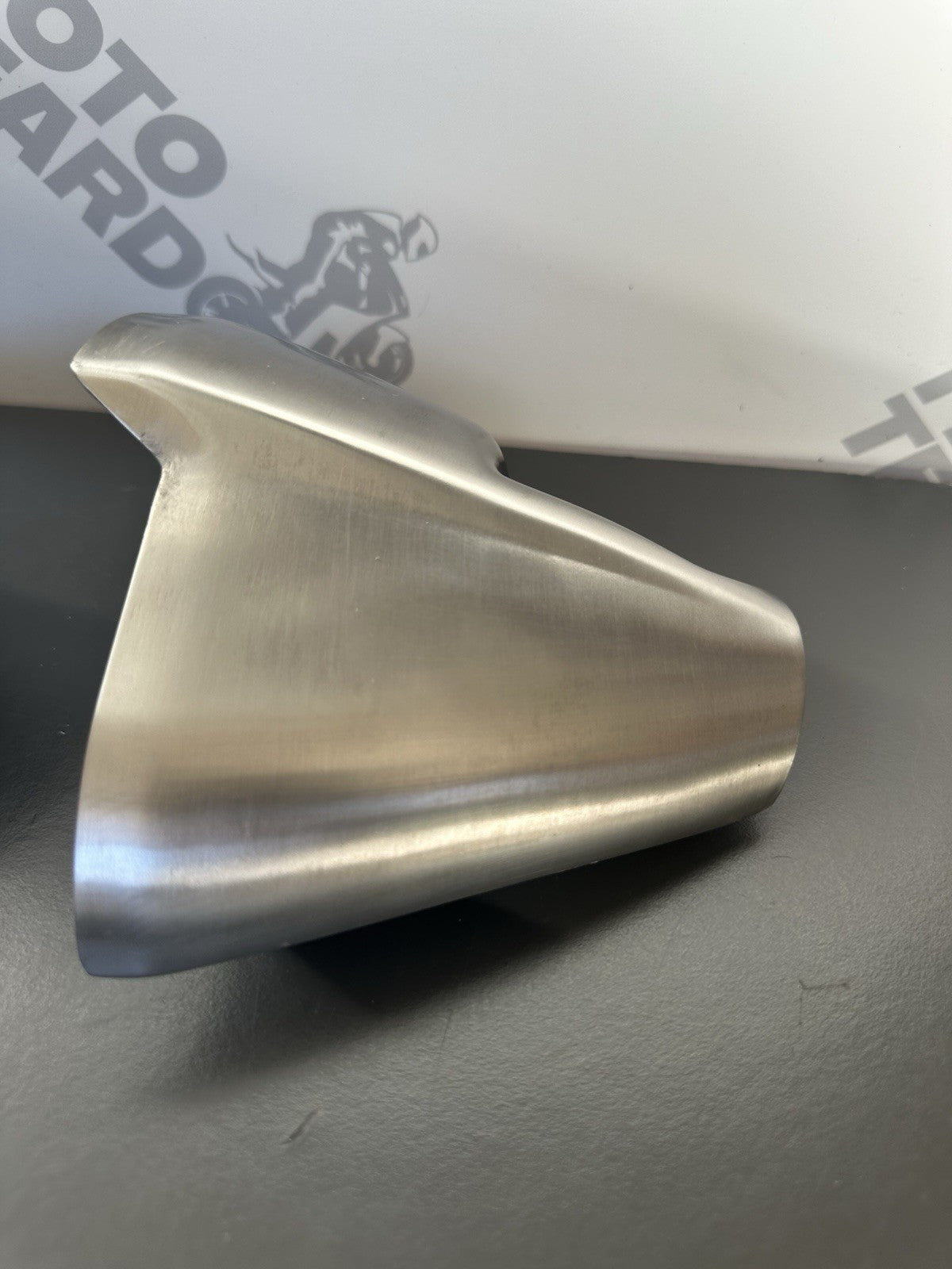 TRIUMPH SPEED TRIPLE 1050 RIGHT HAND EXHAUST GUARDS HEAT GUARDS OEM 2011-2015