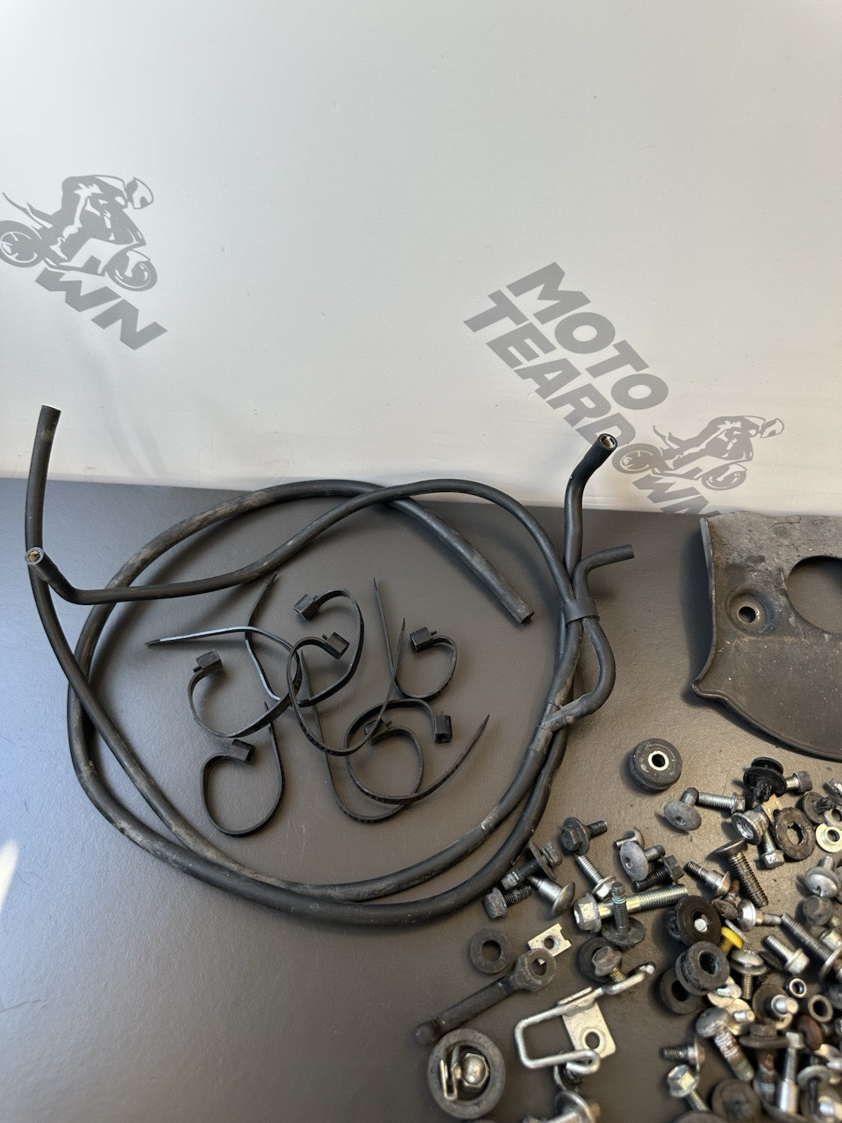 Suzuki GSXR 1000 2010 Nuts Bolts Fixings Job Lot 2009-2016 OEM JOB LOT BOLTS