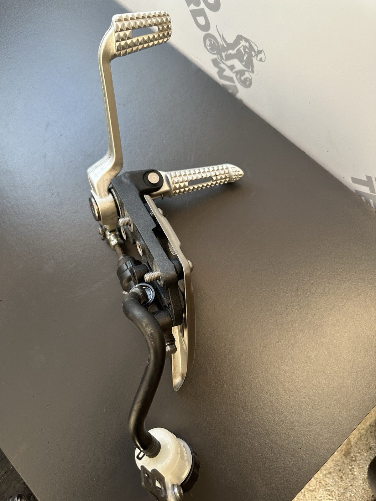 TRIUMPH SPEED TRIPLE 1050 FRONT RIGHT FOOTREST 2011-2015 Right Foot Assembly