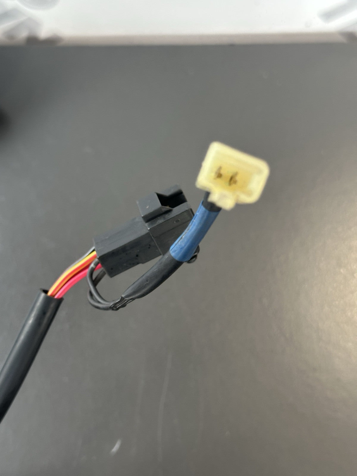 TRIUMPH SPEED TRIPLE 1050 Right Hand Switch Gear Right Switch 2011-2015 OEM