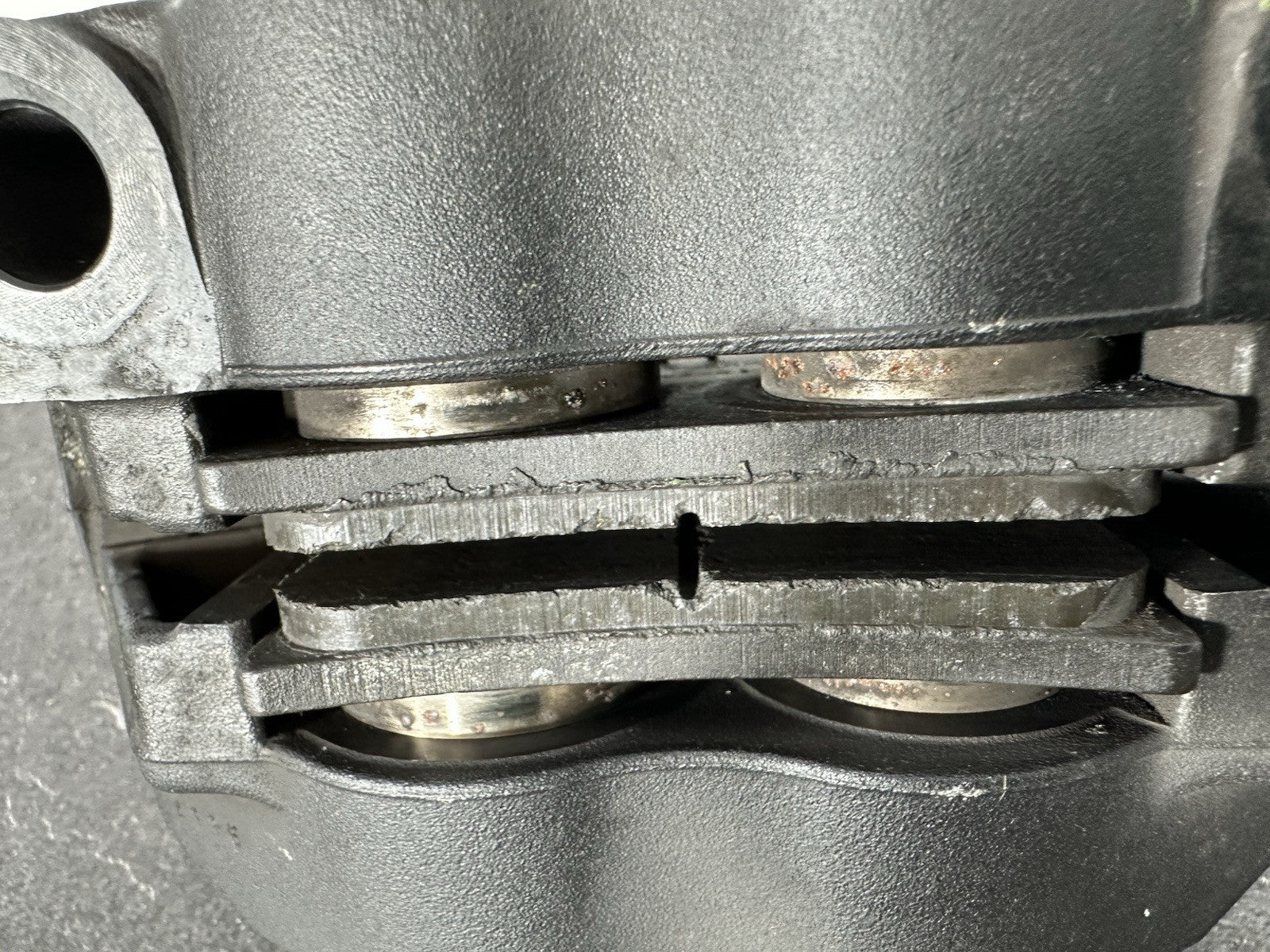 Yamaha R125 R 125 2024 Front Brake Caliper & Pads 6890 Miles 2023-2025 OEM