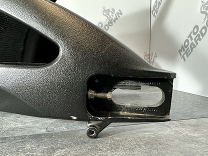Suzuki GSXR 1000 2014 Swing Arm Swinging Arm Hugger 22774 Miles 2009-2016 OEM