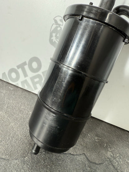 d3ca95c1-b75a-42ec-a148-2fcc8ced70ec