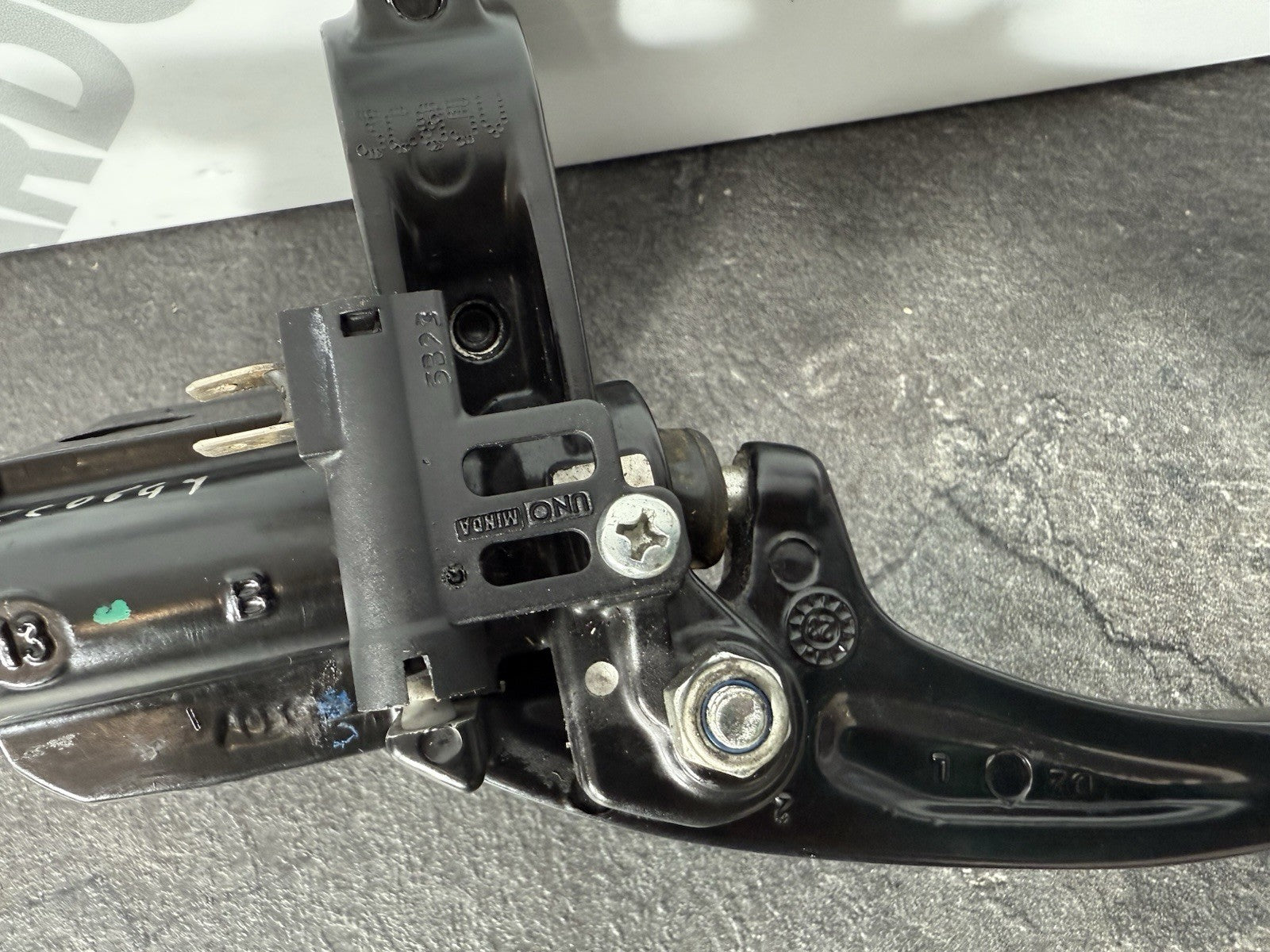 f5ab08aa-4e0d-4fbd-bddb-be326fa743aa