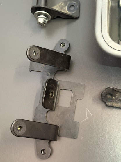 195693e1-f9cf-4cac-b6af-1c18026a1efd