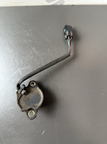 Triumph Daytona 675R Speed Sensor Engine Speed Sensor 2013-2016 Speed Sensor OEM